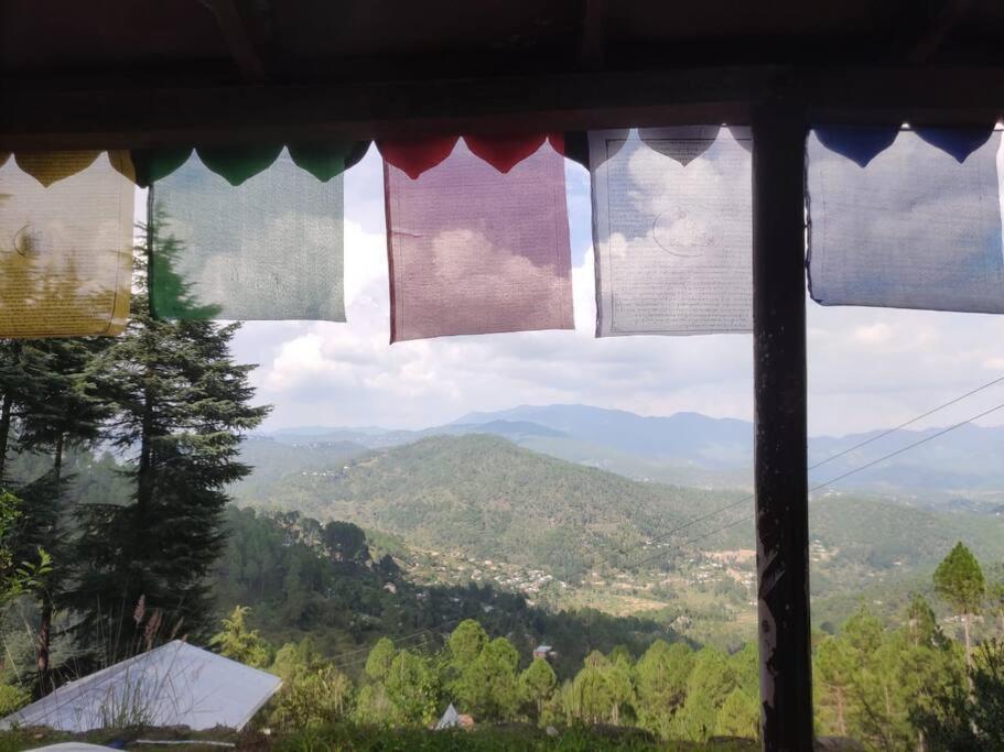 Little Himalayan Abode Villa Almora Bagian luar foto