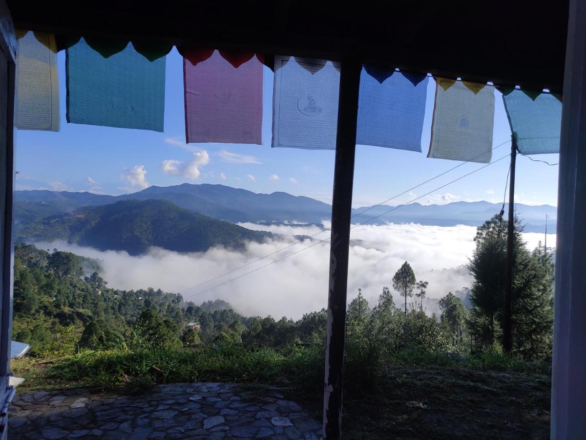 Little Himalayan Abode Villa Almora Bagian luar foto