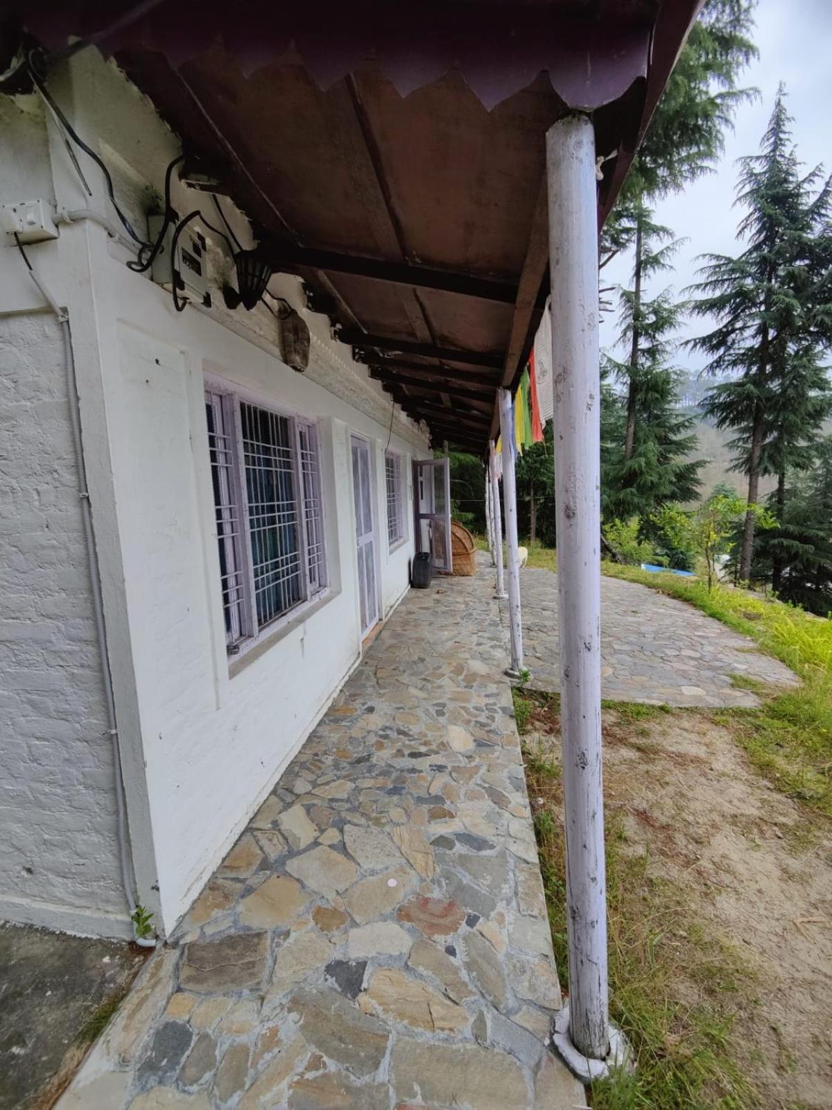 Little Himalayan Abode Villa Almora Bagian luar foto